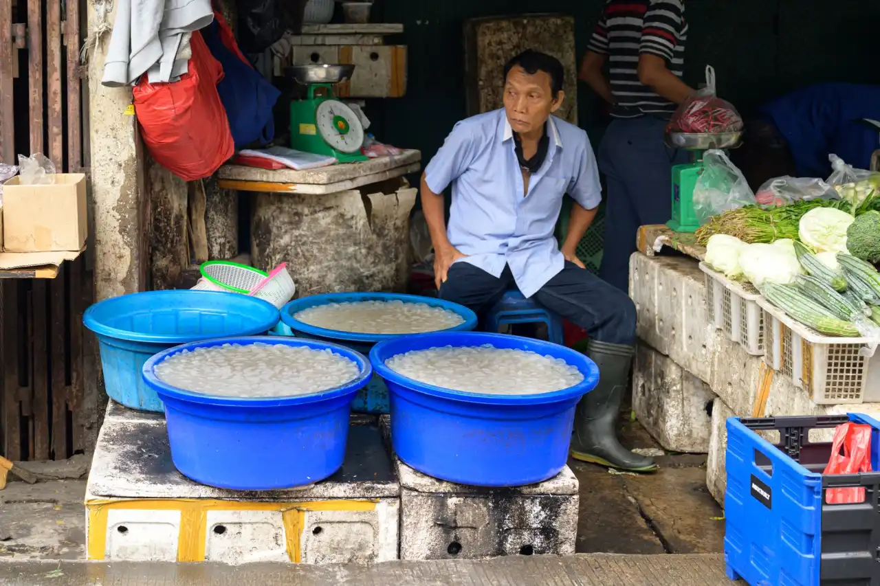 海口广告制作中喷绘与写真的分辨率选择标准